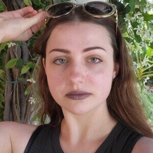 Meet your Posher, Kylee
